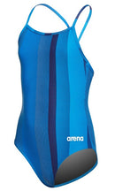 https://web.metroswimshop.com/images/000372_605.jpg