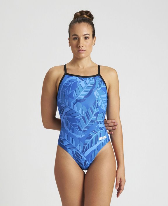 https://web.metroswimshop.com/images/004644_523.jpg