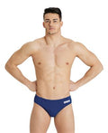 https://web.metroswimshop.com/images/004773_750_1.jpg