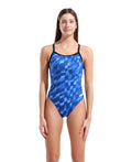 https://cdn.shopify.com/s/files/1/0634/7921/8407/files/011639-200-W_ARENA_WAVE_SWIMSUIT_CHALLENGE_BACK-001.a9d2d7bd.jpg?v=1776336498
