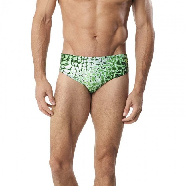 https://web.metroswimshop.com/images/7705821_602.jpg