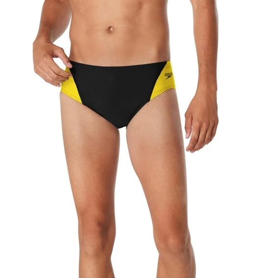 https://web.metroswimshop.com/images/8002421_870.jpg