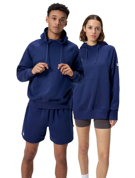 https://web.metroswimshop.com/images/8004377_203.jpg