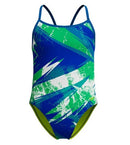 https://web.metroswimshop.com/images/8004678_773.jpg