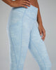 LIGHT BLUE (450)
