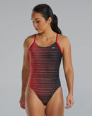 https://web.metroswimshop.com/images/CSPE7A-610_main01.jpg
