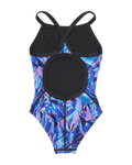 DCRY7Y_077