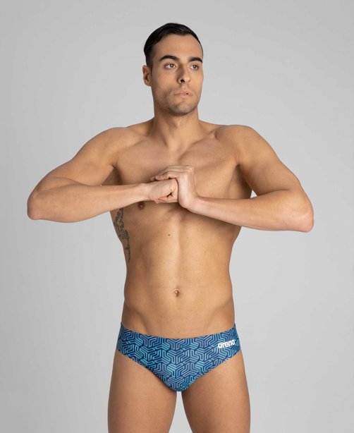 https://web.metroswimshop.com/images/003585_535.jpg