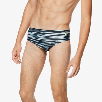 https://web.metroswimshop.com/images/7052176_970.jpg