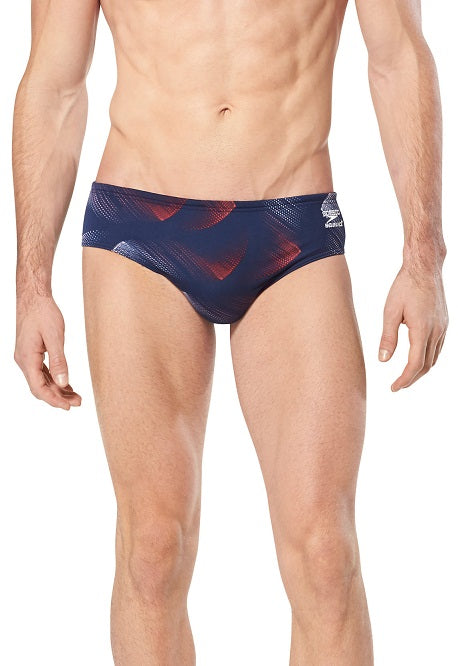 https://web.metroswimshop.com/images/7705009_985.jpg