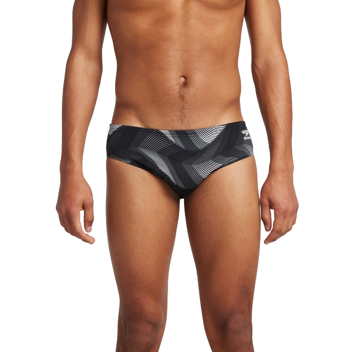 https://web.metroswimshop.com/images/8-003447001-X1-1.jpg