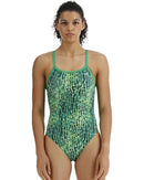 https://web.metroswimshop.com/images/DATL7A_183.jpg